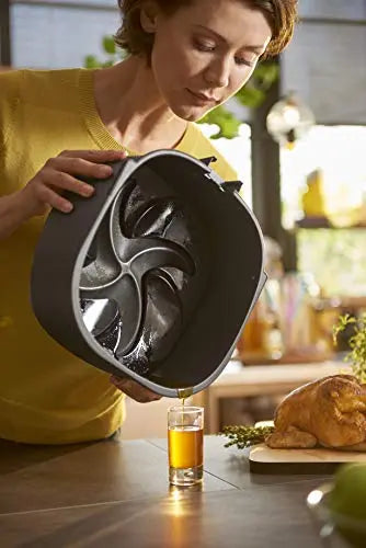Philips Premium 7 QT Air Fryer with Fat Removal Technology - Black Philips Kitchen Appliances