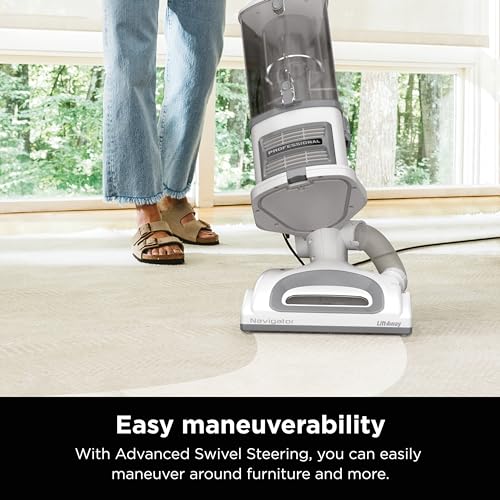 Shark Navigator Lift-Away Professional Vacuum