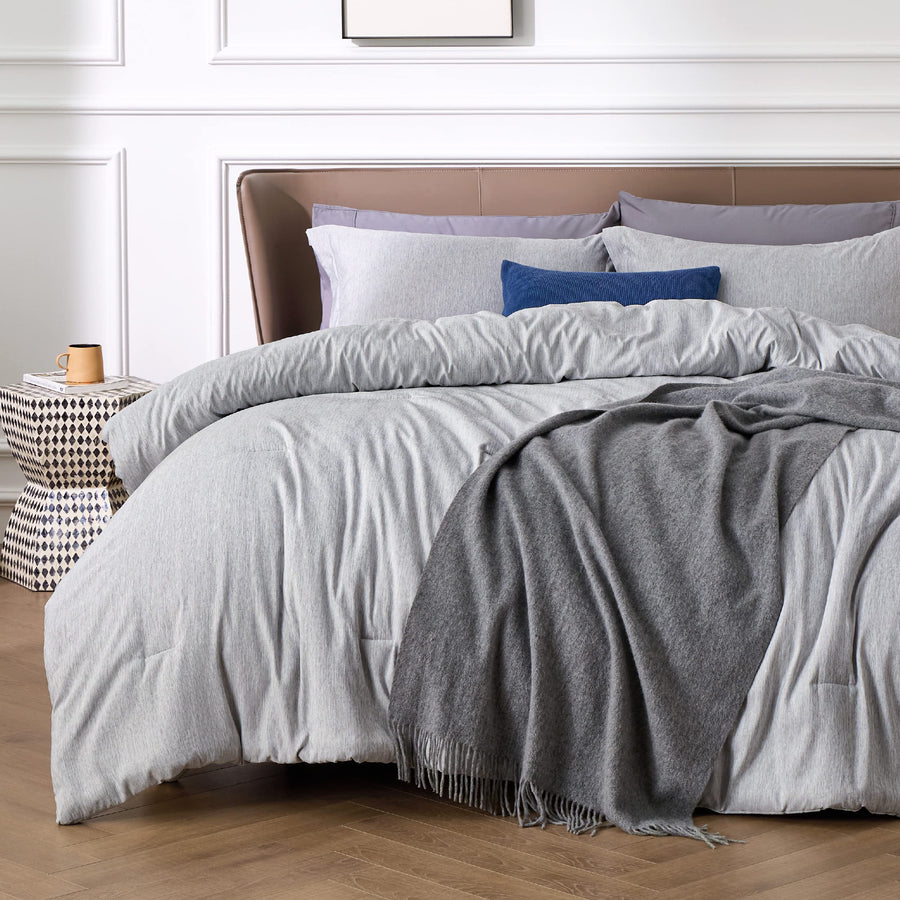 Bedsure King Size Comforter Set - Grey King Comforter Set, Soft Bedding for All Seasons, Cationic Dyed Bedding Set, 3 Pieces, 1 Comforter (104"x90") and 2 Pillow Shams (20"x36"+2") Bedsure