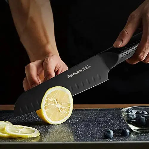 Astercook 15-Piece Knife Set with Built-in Sharpener, Dishwasher Safe High  Carbon Stainless Steel Knives and Steak Knives, Black
