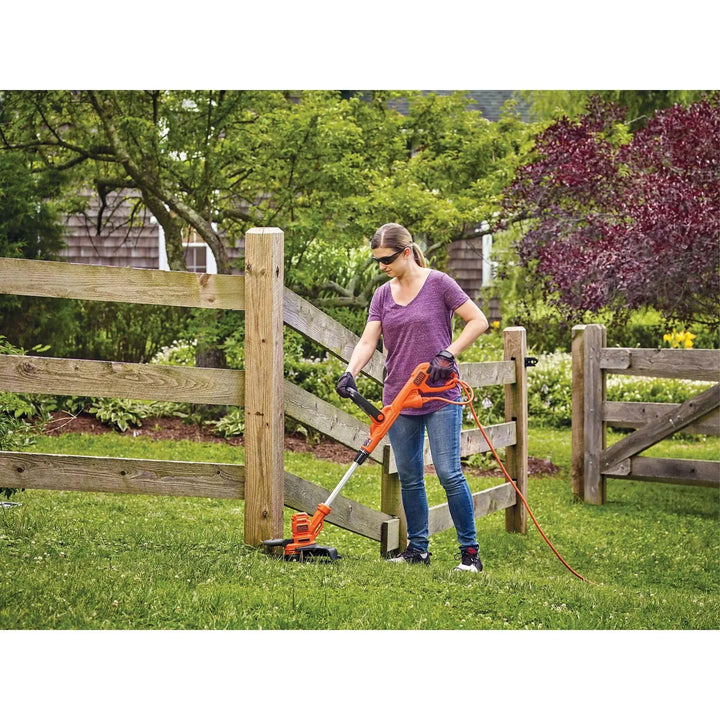 BLACK+DECKER Weed Wacker with Auto Feed, 14-Inch 2 in 1 String Trimmer Lawn Edger, Powerful 6.5-Amp Lightweight Electric Weed Eater (BESTA510) 