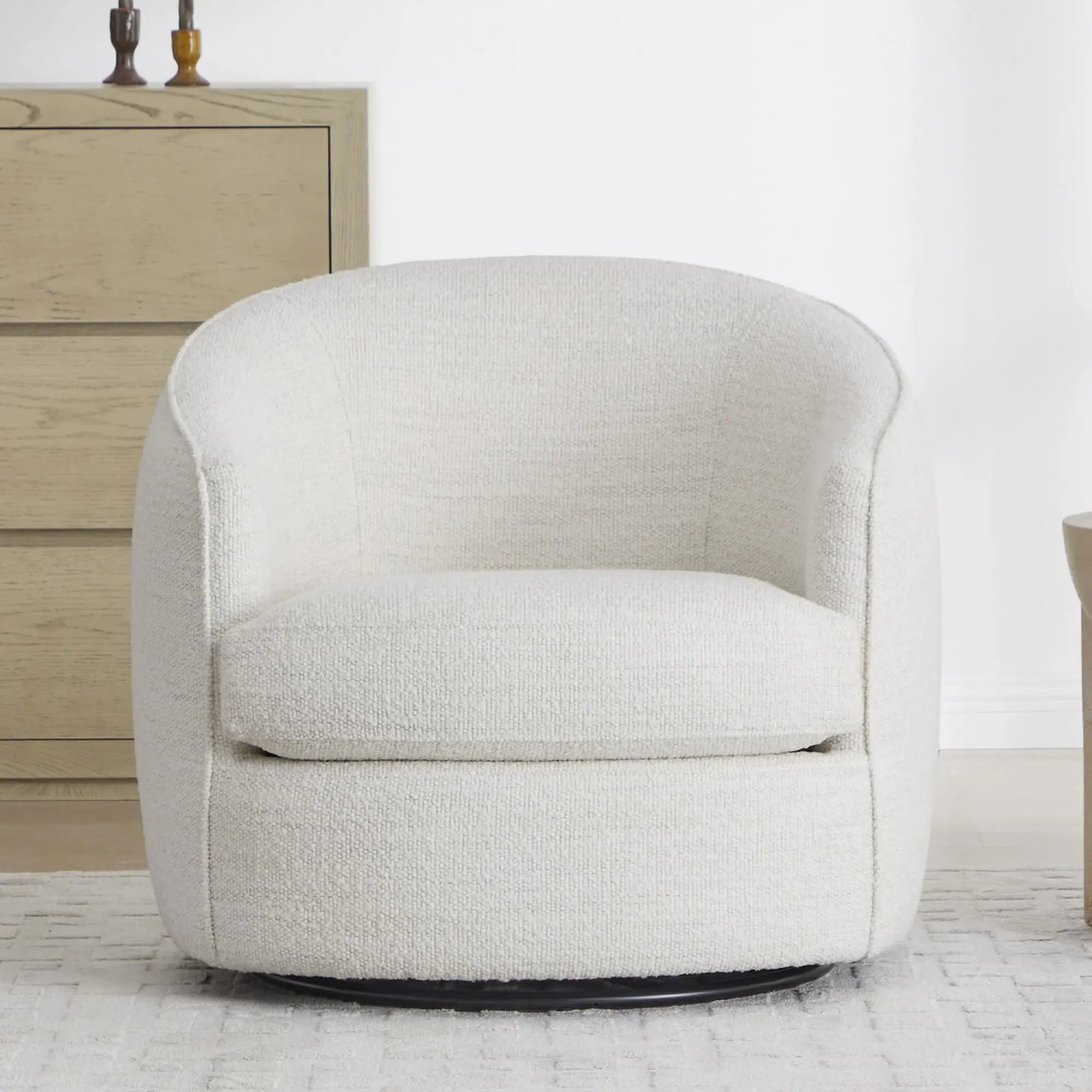 CHITA Swivel Barrel Chair, Modern Comfy Boucle Accent Chair - Cream 