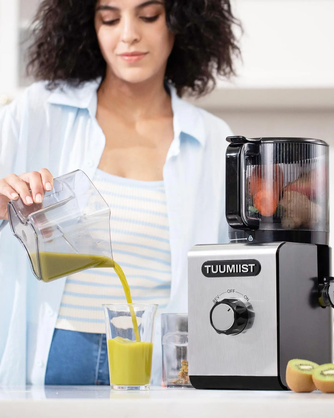 Cold Press Juicer Machine, 6.5" Large Feed Chute Masticating Extractor, Easy to Clean for Whole Fruits & Vegetables, High Yield 