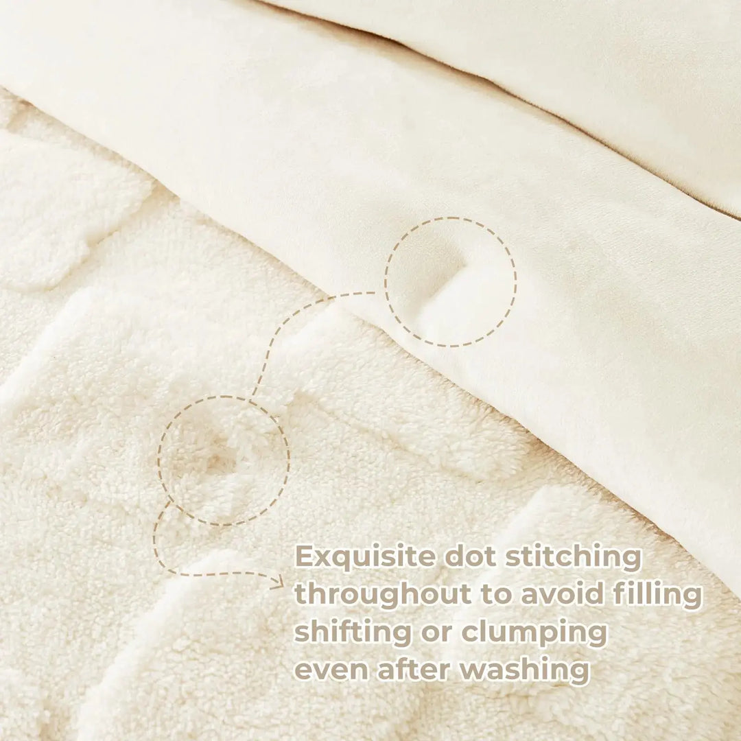 Cozy Bliss Fluffy Queen Size Comforter Set Ivory, Farmhouse Jacquard Checkered Sherpa Bed Set, Ultra Soft Thick Bedding Set for Winter, 3 Pieces, 1 Fuzzy Comforter & 2 Pillow Shams 