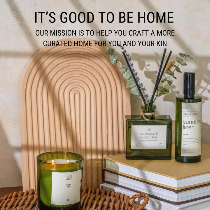 Craft & Kin Reed Diffuser Set with Dried Flowers, 5 oz Eucalyptus & Sicilian Citrus Scented Reed Diffuser with Sticks, Scented Sticks Diffuser, Elegant Home Decor & Office Decor 