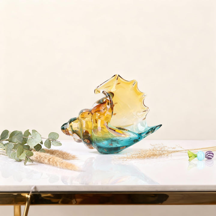 DOVDOV Hand-Blown Glass Conch Sculpture, Coastal Home Decor Conch Horn, Glass Art Seashell Ornament, Office, Living Room Tabletop Centerpiece, Bathroom Shelf top and Cabinet Decoration. 