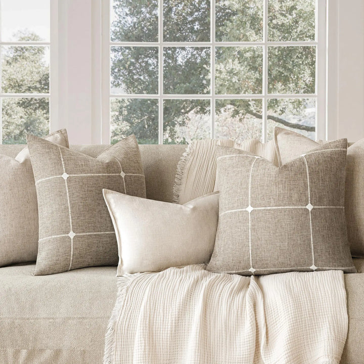 Foindtower Pack of 2 Faux Linen Jacquard Check Throw Pillow Covers, 18x18 Inch, Oatmeal