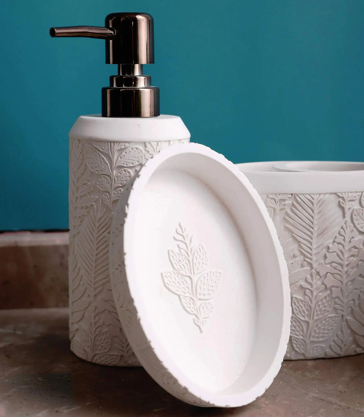 Hymmah Bathroom Accessories Set, Farmhouse Decor, 4 Pcs Resin Toothbrush Cup, Soap Dispenser & Dish Tumbler 