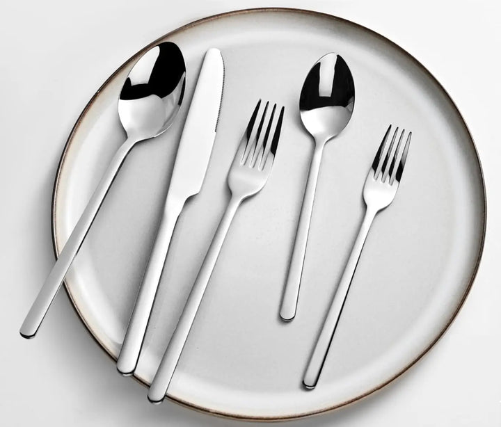 KINGSTONE 30 Pieces Silverware Set, Flatware Cutlery Set for 6