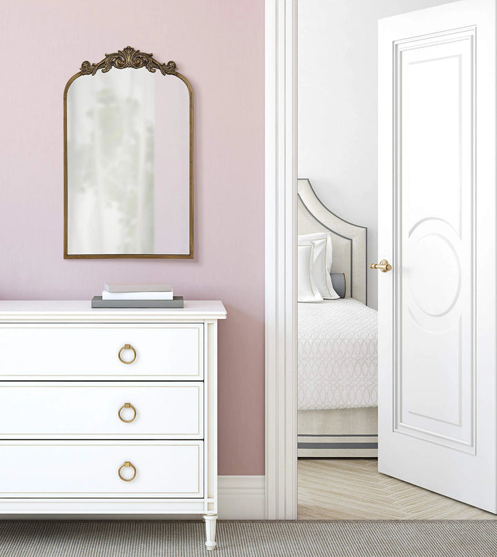 Kate and Laurel Arendahl Traditional Arch Mirror, 19 x 31, Gold, Baroque Inspired Wall Decor