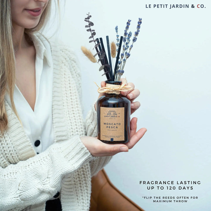 Le Petit Jardin & Co. Real Preserved Dried Flower Reed Diffuser Oil Scented Stick Fragrance Gift Set for Rustic Farmhouse Home Office Desk Bathroom Decor (Peach Moscato, Lavender & Eucalyptus) 