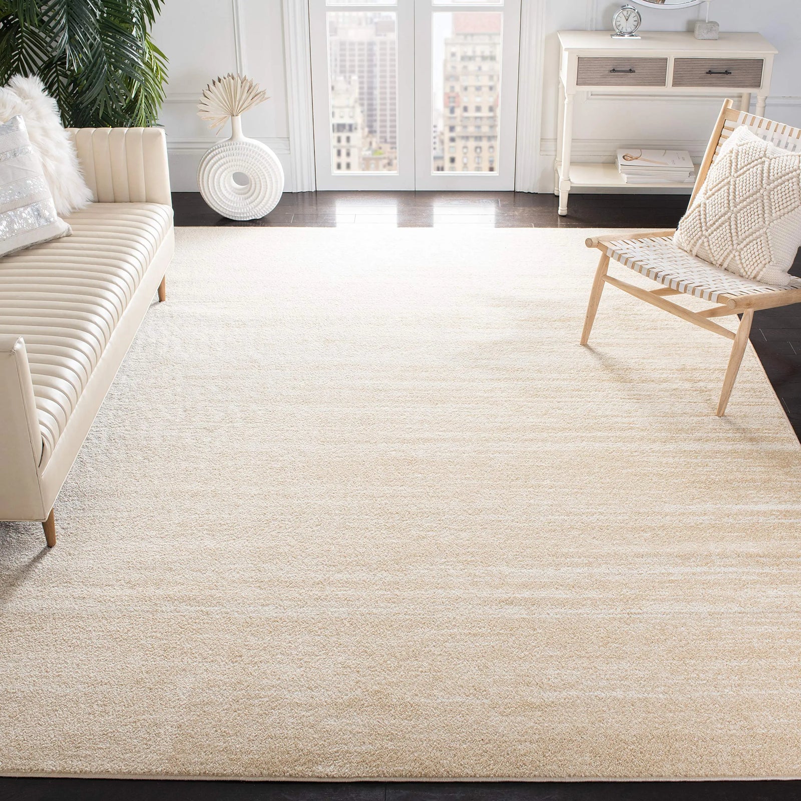 SAFAVIEH Adirondack Collection Area Rug - 8' x 10', Champagne & Cream, Modern Ombre Design, Non-Shedding & Easy Care, Ideal for High Traffic Areas (ADR113W) 
