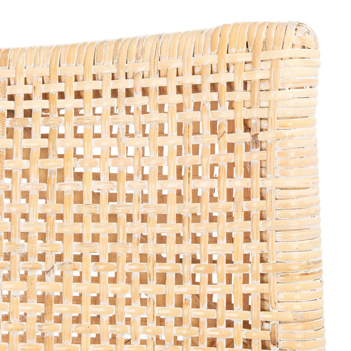 SAFAVIEH Gianni Rattan Arm Chair 19.8”, Natural &amp; White Wash SEA4011B 