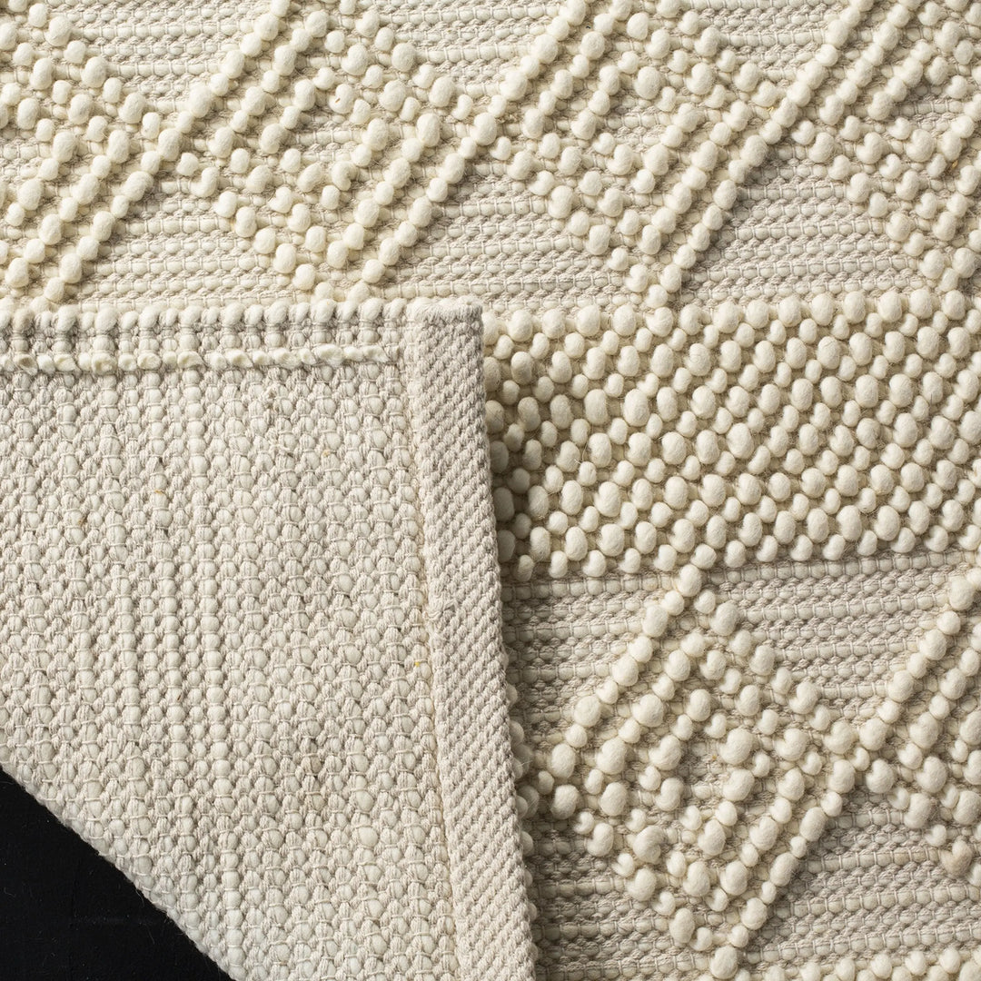 SAFAVIEH Natura Wool Area Rug 8&