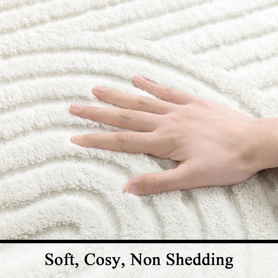 SHACOS Soft Cozy Fluffy Arch Pattern High Low Pile Rugs 5'x7' Non Slip Washable Scandinavian Minimalist Rug Modern Geometric Arc Carpet for Living Room Bedroom Dining Room, Cream White