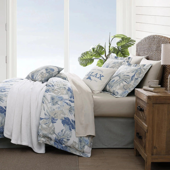 Tommy Bahama - Queen Comforter Set, Reversible Cotton Bedding with Matching Shams & Bonus Throw Pillows, All Season Home Decor (Raw Coast Blue, Queen 5pc) 
