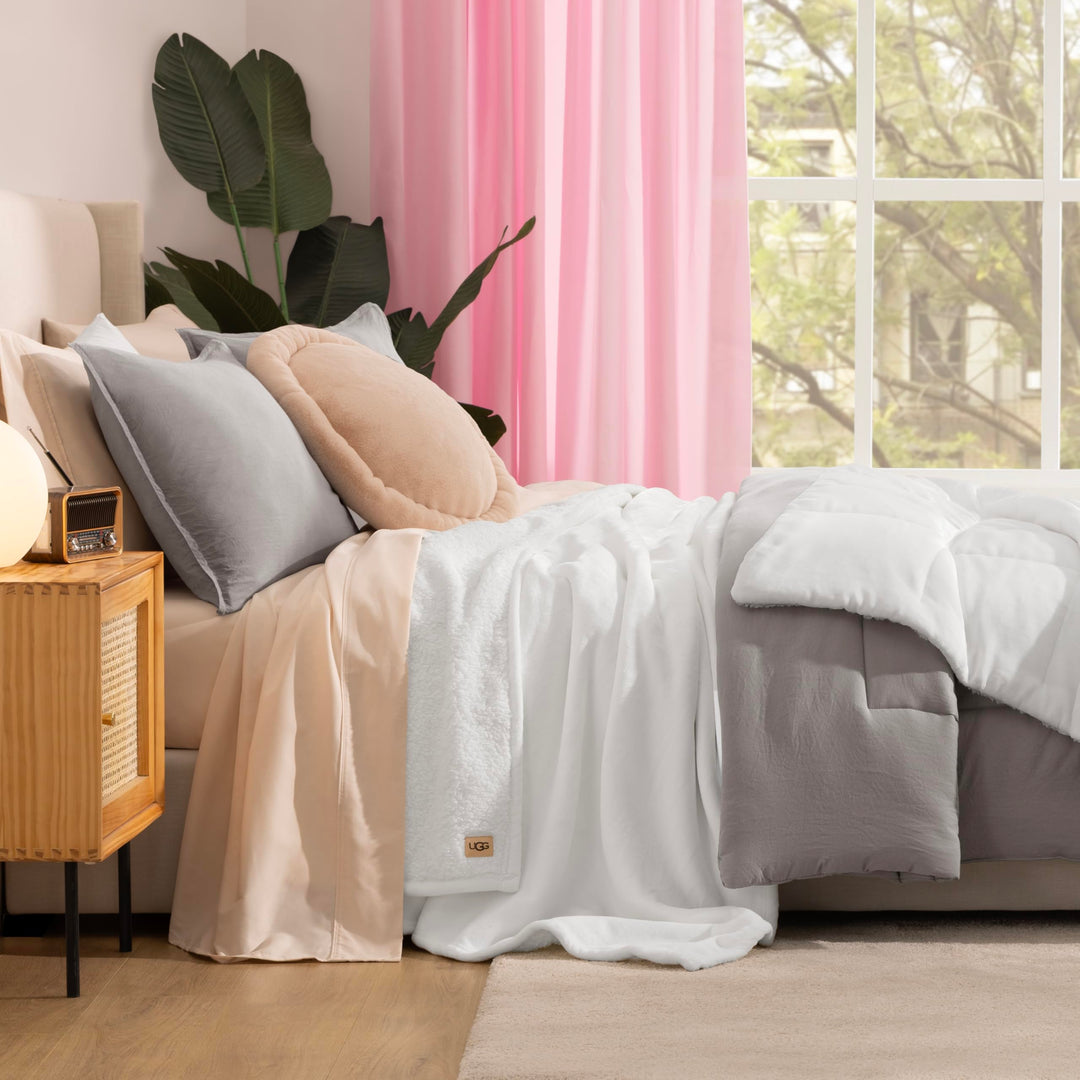 UGG Nita Queen Blanket, Reversible Plush Fleece, 90" x 90", White 