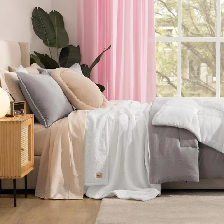 UGG Nita Queen Blanket, Reversible Plush Fleece, 90" x 90", White 