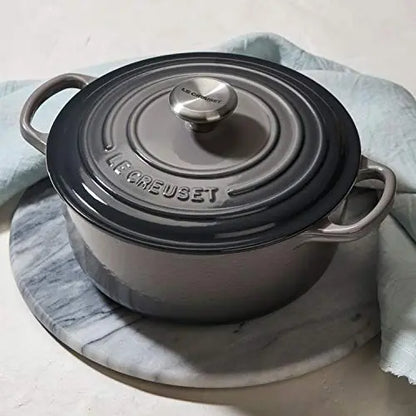 Le Creuset 9-piece Signature Cast Iron Cookware Set - Oyster Le Creuset